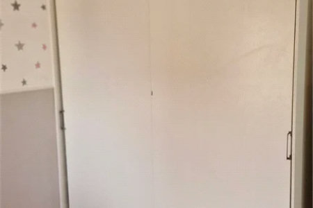 Casa à venda com 3 quartos, sendo 1 suíte, no condomínio Moradas do Horto, São Paulo - SP