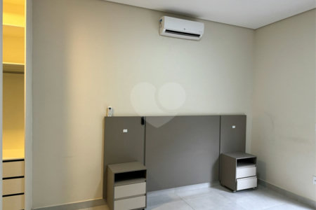 Casa à venda com 3 quartos, sendo 1 suíte, no condomínio Vila Ytu, Indaiatuba - SP