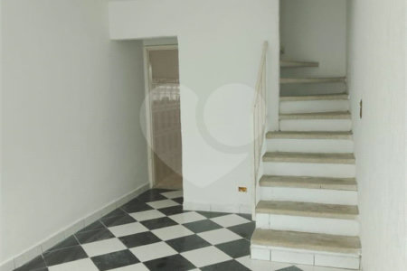 Sobrado à venda com 2 quartos em Quarta Parada, São Paulo, SP
