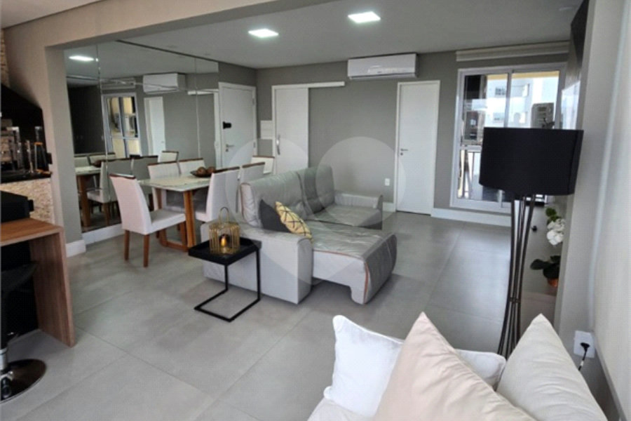 Apartamento à venda com 3 quartos, sendo 1 suíte, em Morumbi, São Paulo, SP