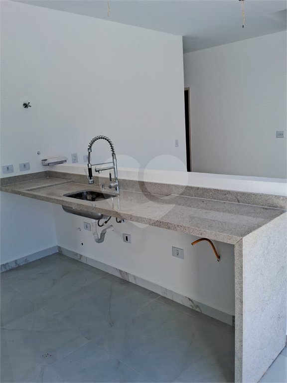 Casa Térrea à venda com 3 quartos, sendo 1 suíte, em Parque Rizzo, Cotia, SP
