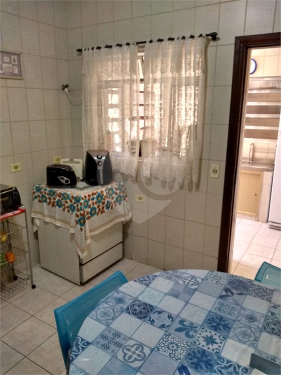 Casa à venda com 4 quartos, sendo 1 suíte, em Alto da Lapa, São Paulo, SP