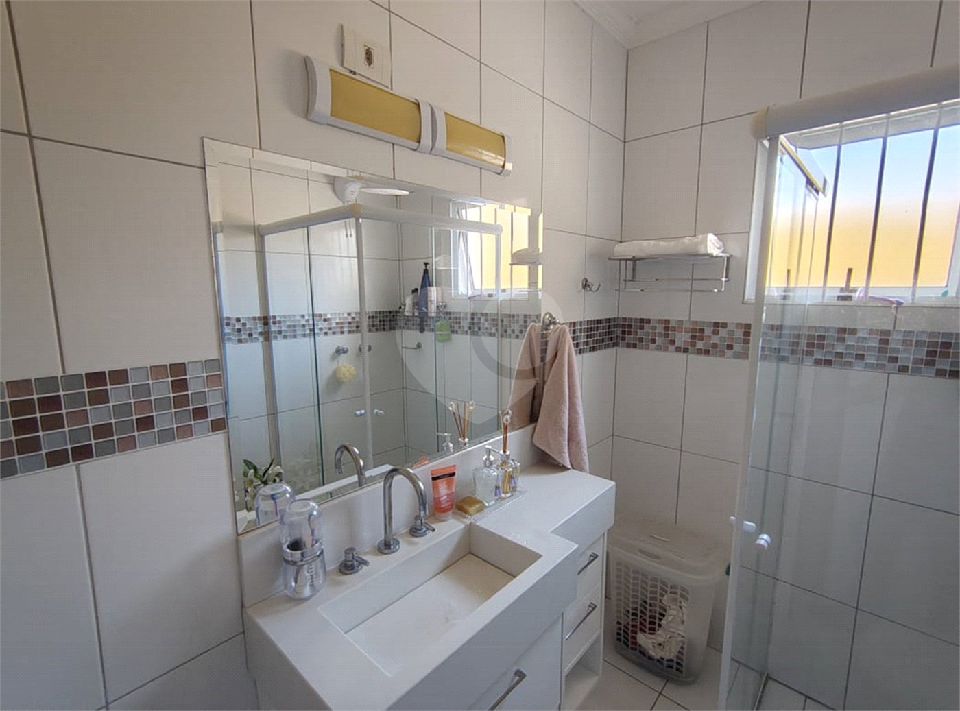 Casa à venda com 2 quartos, sendo 1 suíte, em Vila Santa Terezinha, Várzea Paulista, SP