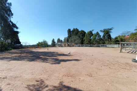 Chácara à venda com 2 suítes em Sorocamirim (canguera), São Roque, SP