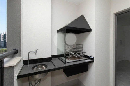 Apartamento a venda na Vila Mariana, 68 m², 2 dormitórios, 1 suíte, 2 vagas e lazer completo