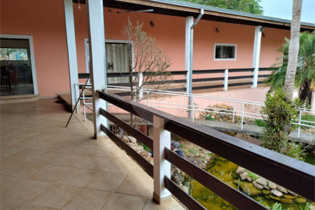 Chácara à venda com 3 quartos, sendo 1 suíte, em Bairro do Machadinho, Angatuba, SP