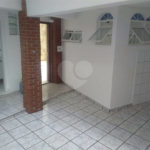 Sobrado à venda com 4 quartos, sendo 1 suíte,  em Jardim Pacaembu, Jundiaí, SP
