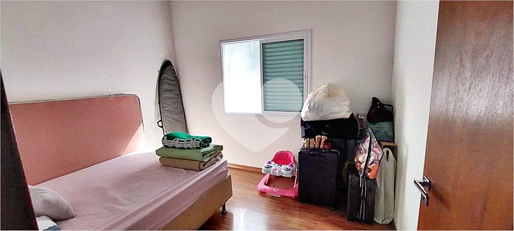 Casa à venda com 4 quartos, sendo 2 suítes,  no condomínio Sausalito, Mairiporã - SP