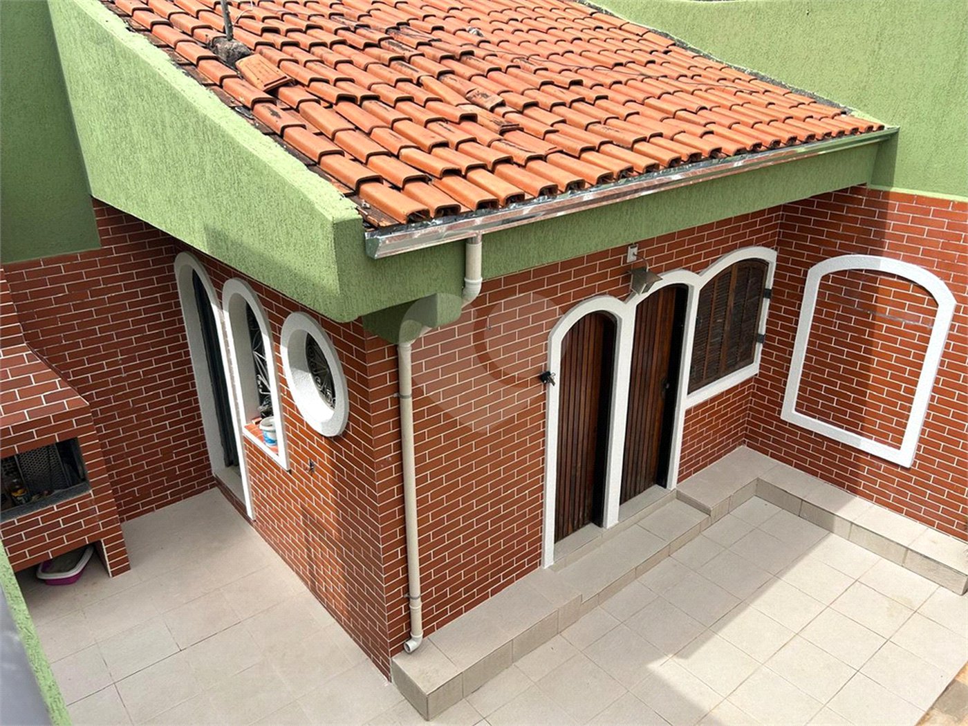 Sobrado à venda com 5 quartos, sendo 4 suítes, em Planalto Paulista, São Paulo, SP