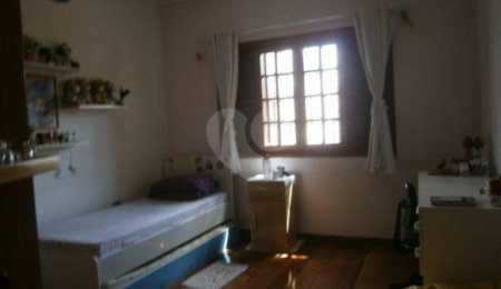 Sobrado à venda com 3 quartos, sendo 1 suíte,  em Santa Teresinha, São Paulo, SP