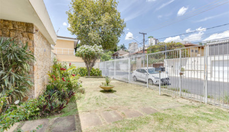 Sobrado à venda com 5 quartos, sendo 2 suítes,  em Brooklin, São Paulo, SP