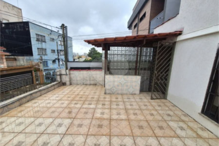 Sobrado com 2 dormitórios com 2 vagas de garagem