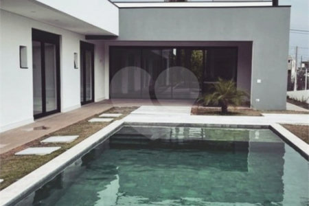 Casa à venda com 4 suítes no condomínio Fazenda Kurumin, Itu - SP