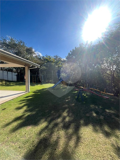 Casa à venda ou para alugar com 2 quartos, sendo 4 suítes, no condomínio Residencial Jardim Bréscia, Indaiatuba - SP
