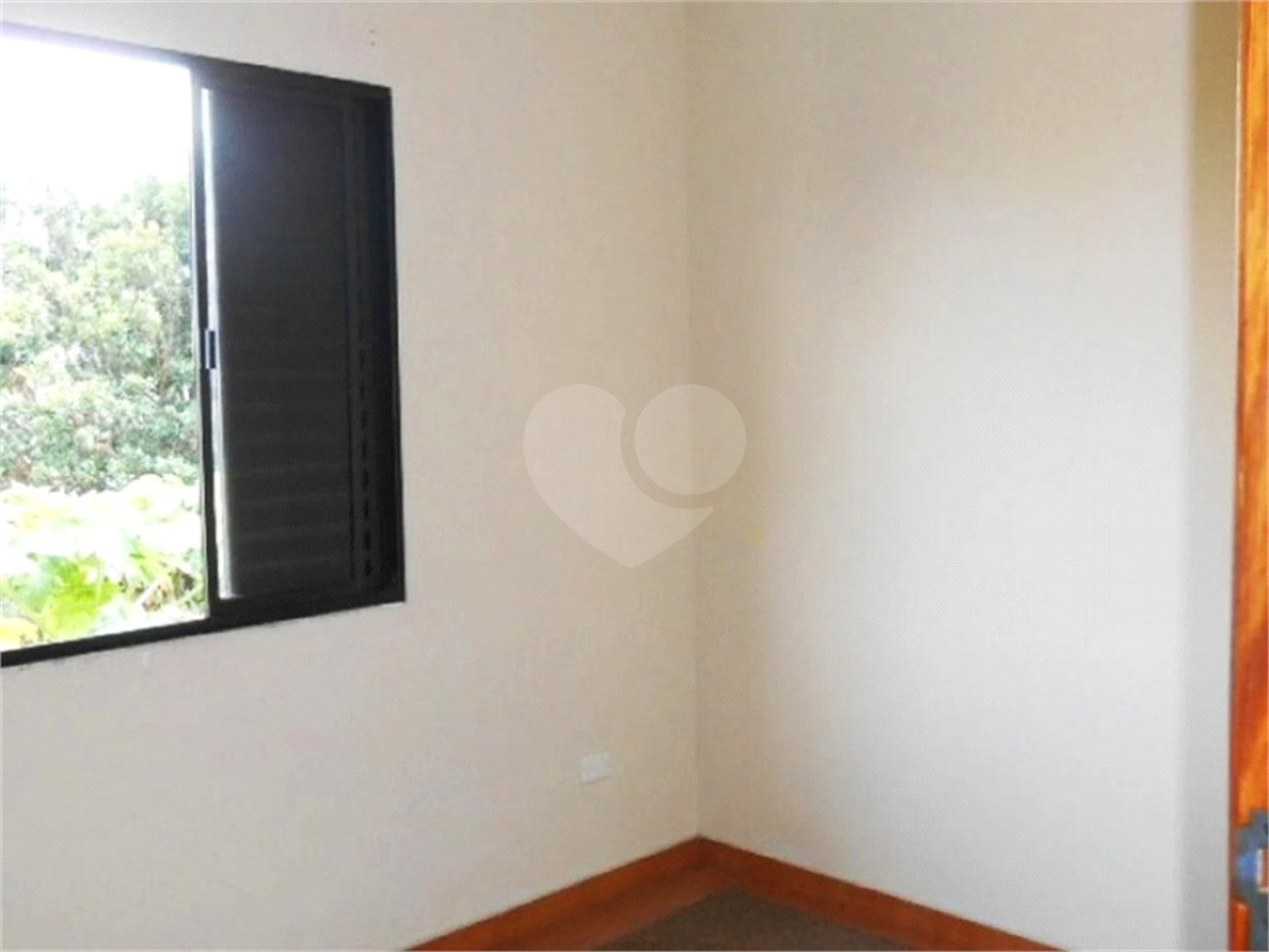 Sobrado à venda com 3 quartos, sendo 1 suíte,  em Santa Terezinha, São Paulo, SP