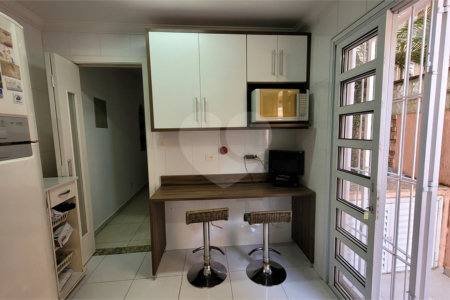Sobrado à venda com 3 quartos, sendo 1 suíte, em Vila Romana, São Paulo, SP
