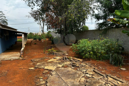 Casa à venda com 3 quartos, sendo 2 suítes, em Vila Mazzei, Itapetininga, SP