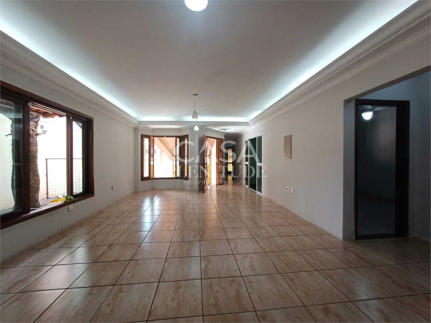 Casa à venda com 4 quartos, sendo 2 suítes, em Jardim Residencial Deolinda Guerra, Sorocaba, SP
