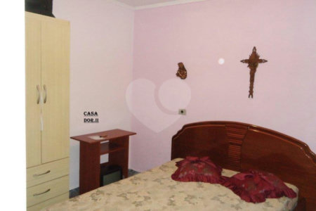 Sobrado à venda com 2 quartos em Vila Gustavo, São Paulo, SP