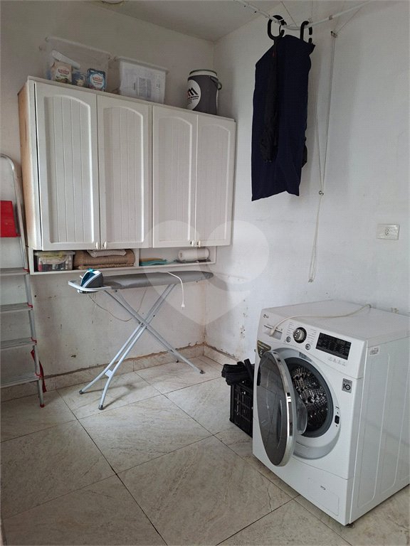 Sobrado à venda com 3 quartos, sendo 1 suíte,  em Tremembé, São Paulo, SP