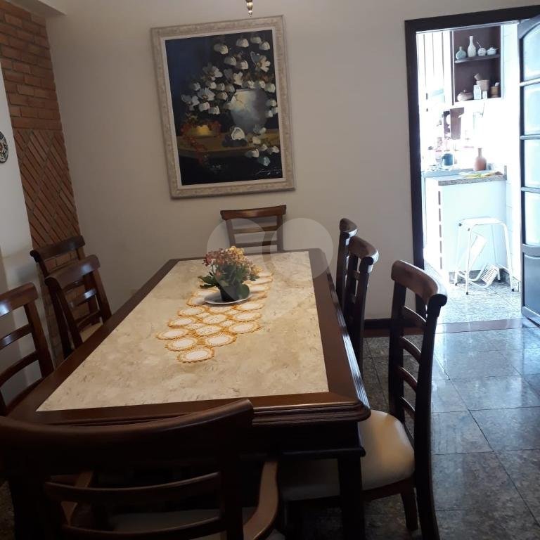 Sobrado à venda com 3 suítes em Santa Teresinha, São Paulo, SP