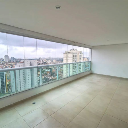 Apartamento à venda ou para alugar com 4 quartos, sendo 3 suítes, em Santa Teresinha, São Paulo, SP