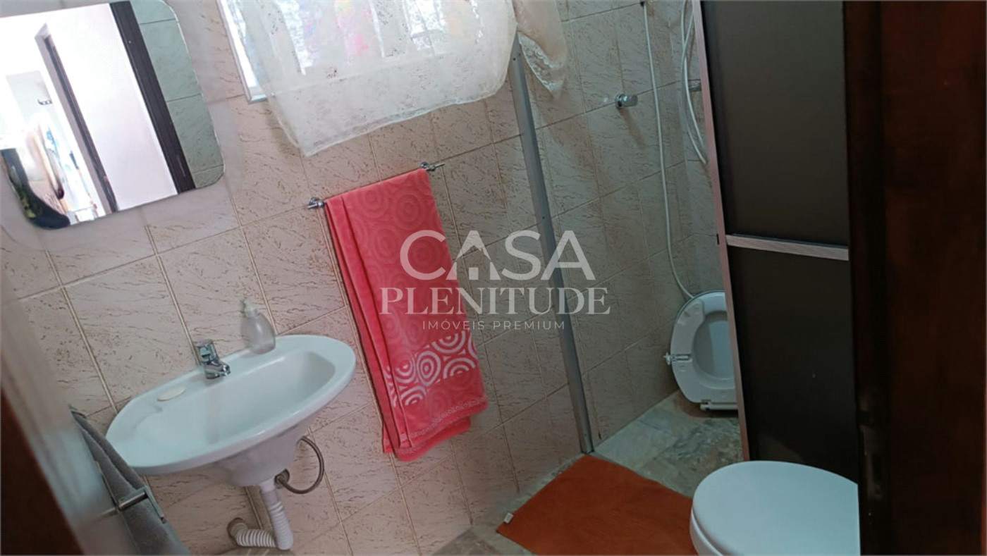 Casa à venda com 3 quartos, sendo 1 suíte,  em Jardim Americano, Sorocaba, SP