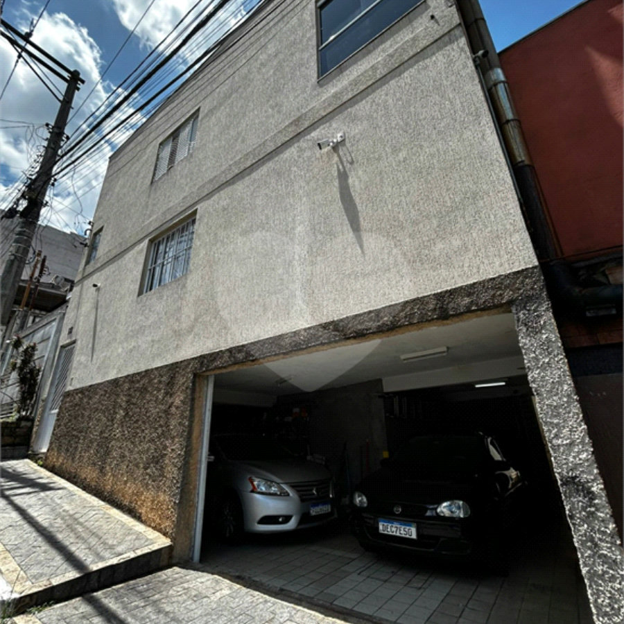 Casa à venda com 4 quartos, sendo 2 suítes, em Vila Buenos Aires, São Paulo, SP