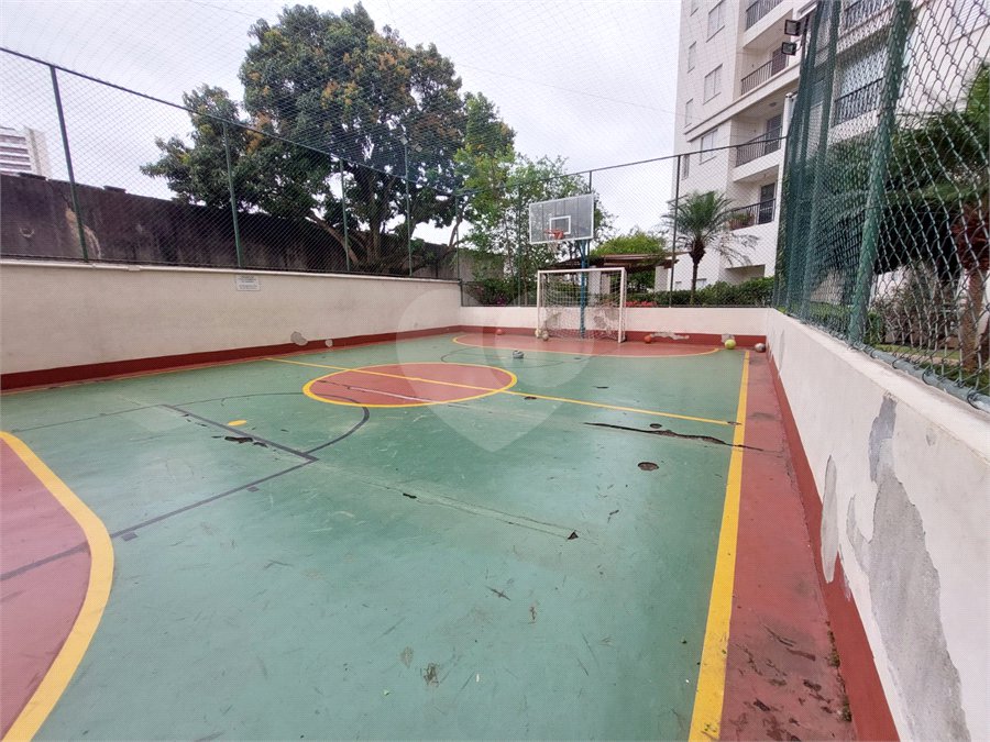 Apartamento à venda com 2 quartos em Vila Anastácio, São Paulo, SP