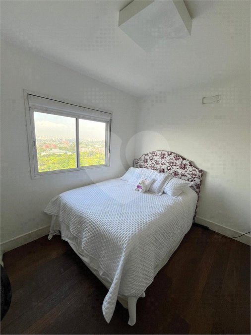 Apartamento à venda com 3 suítes em Jardim Monte Kemel, São Paulo, SP