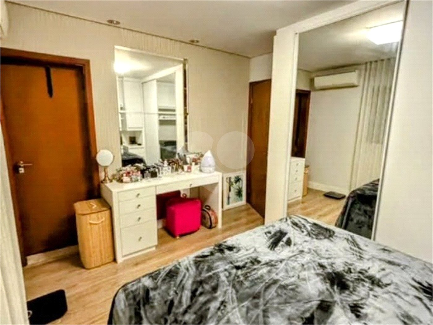 Apartamento à venda com 2 quartos, sendo 1 suíte, em Jardim Pagliato, Sorocaba, SP