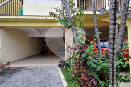 Sobrado à venda com 4 quartos, sendo 2 suítes, em Vila Mazzei, São Paulo, SP