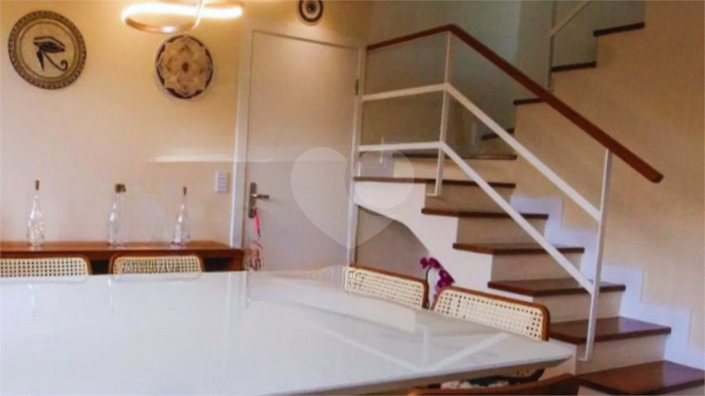 Apartamento à venda com 2 suítes em Jardim Londrina, São Paulo, SP