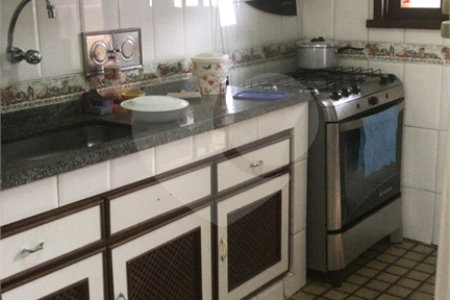 Casa à venda com 6 quartos, sendo 2 suítes, em Geribá, Armação dos Búzios, RJ