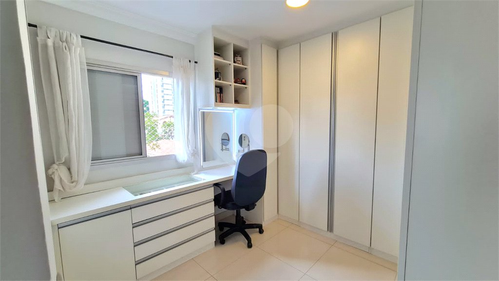 Apartamento à venda com 2 quartos, sendo 1 suíte, em Campo Grande, São Paulo, SP