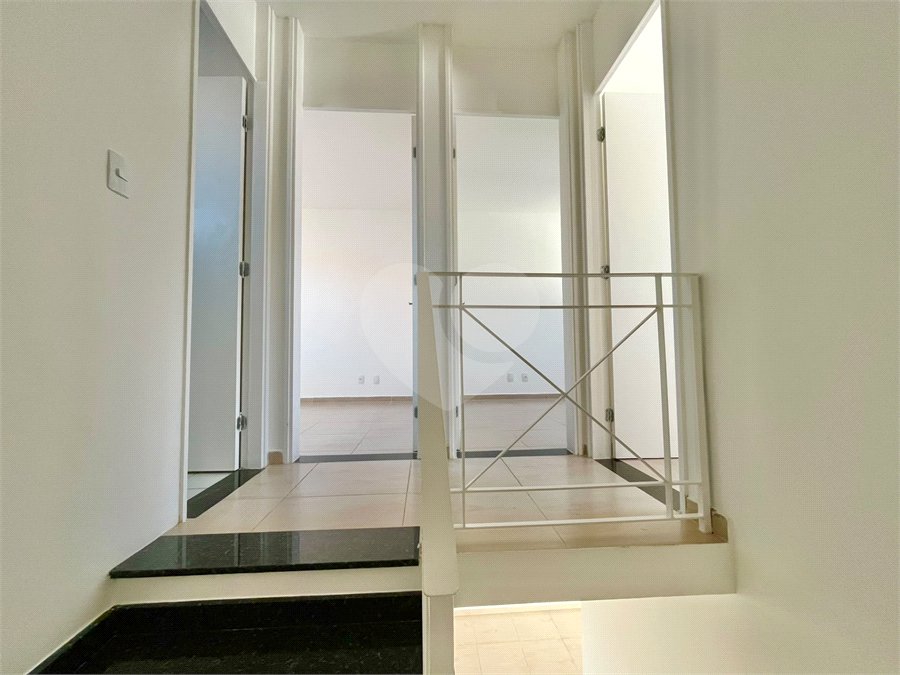 Casa à venda com 3 quartos no condomínio Residencial Villa Flora, Votorantim - SP