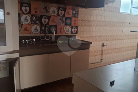 Apartamento à venda com 3 quartos, sendo 1 suíte,  em Cambuci, São Paulo, SP