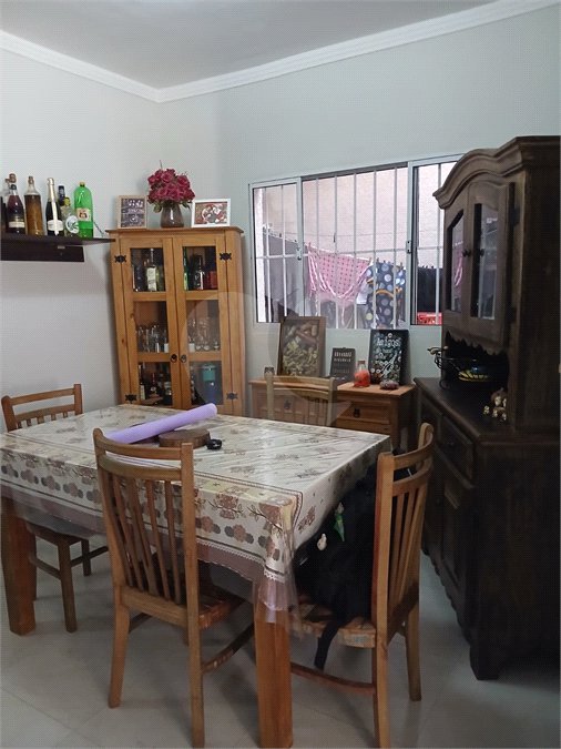 Sobrado à venda com 3 quartos, sendo 1 suíte,  em Villa Di Cesar, Mogi das Cruzes, SP