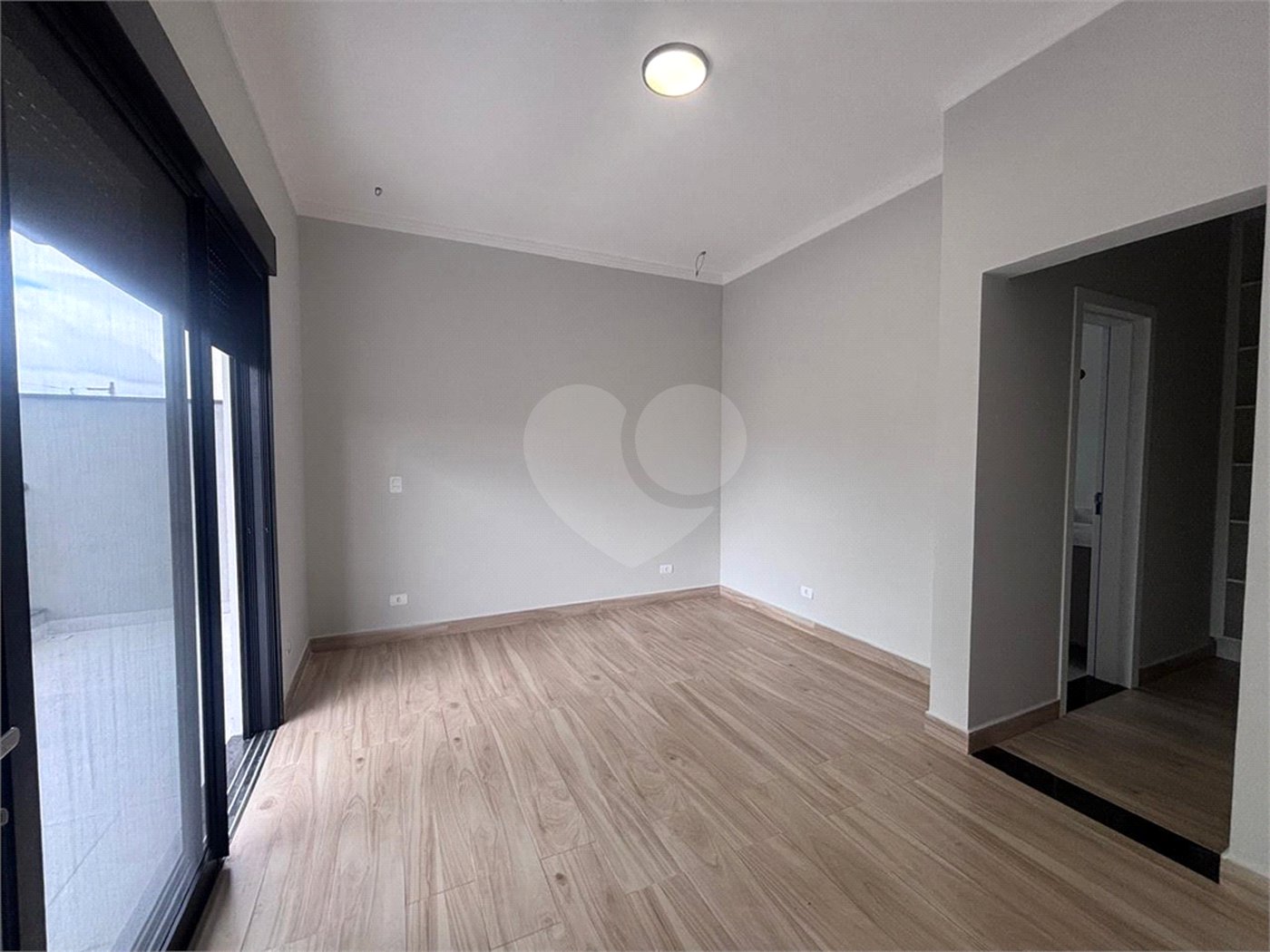 Casa à venda com 3 suítes no condomínio Campos do Conde I e II, Sorocaba - SP