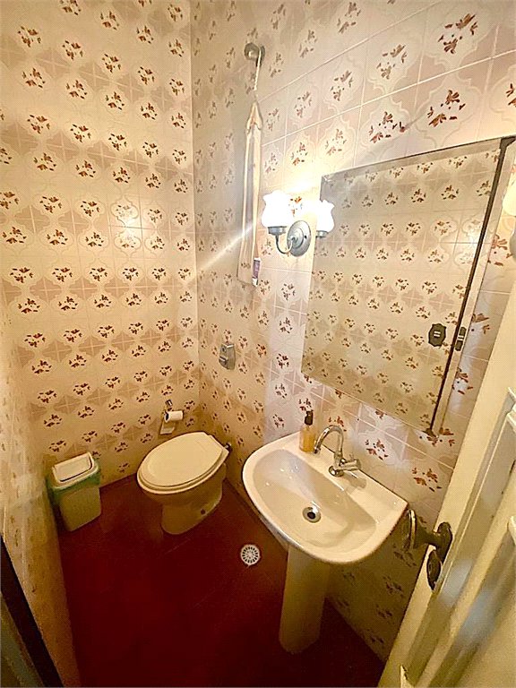 Casa Térrea à venda com 3 quartos, sendo 2 suítes,  em Alto da Lapa, São Paulo, SP