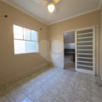 Casa à venda com 3 quartos, sendo 1 suíte, no condomínio Parque das Árvores, Sorocaba - SP