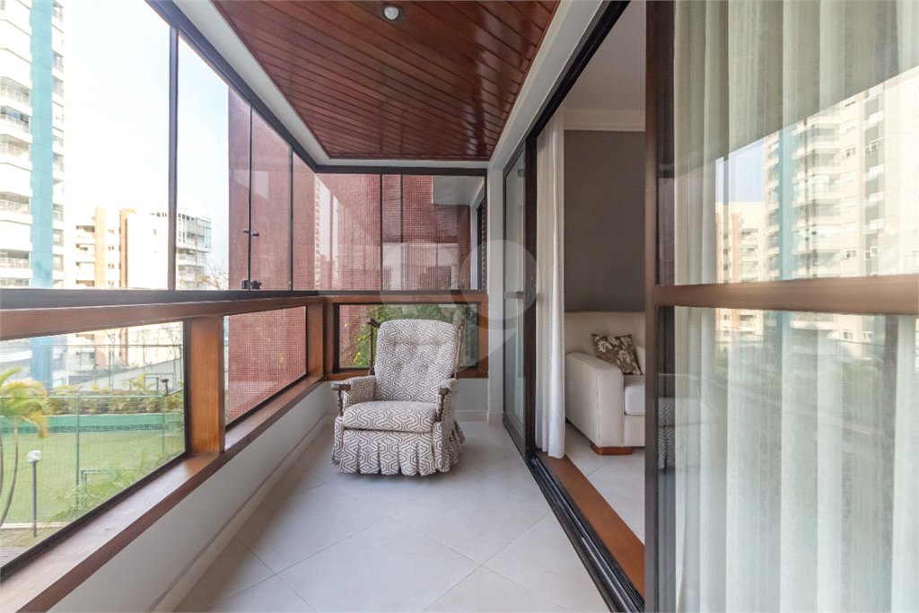 Apartamento à venda com 3 suítes em Chácara Flora, São Paulo, SP