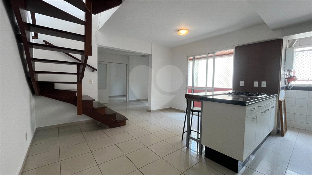 Cobertura à venda com 3 quartos, sendo 2 suítes,  em Vila Ipojuca, São Paulo, SP