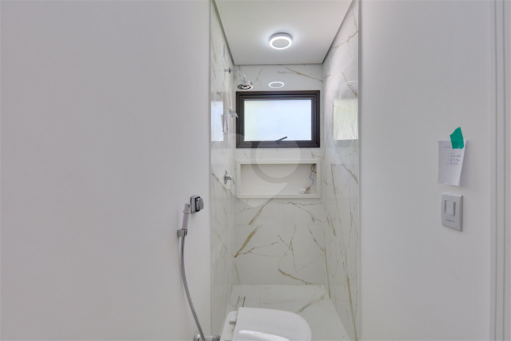 Casa Térrea à venda com 4 quartos, sendo 3 suítes, em Jardim Prudência, São Paulo, SP