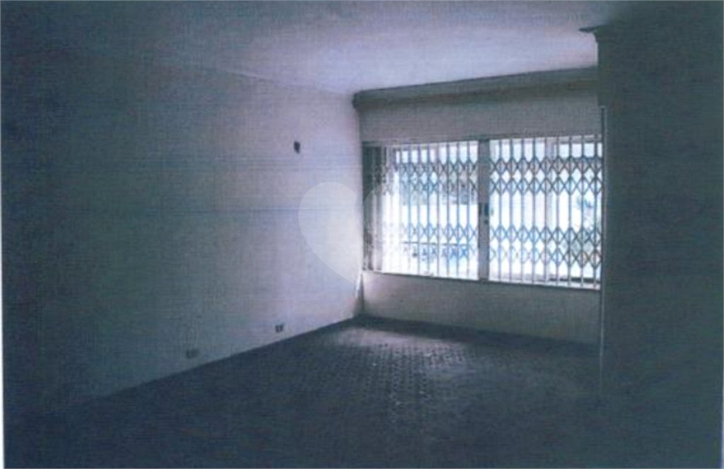 Casa à venda com 3 quartos, sendo 1 suíte, em Vila Mariana, São Paulo, SP