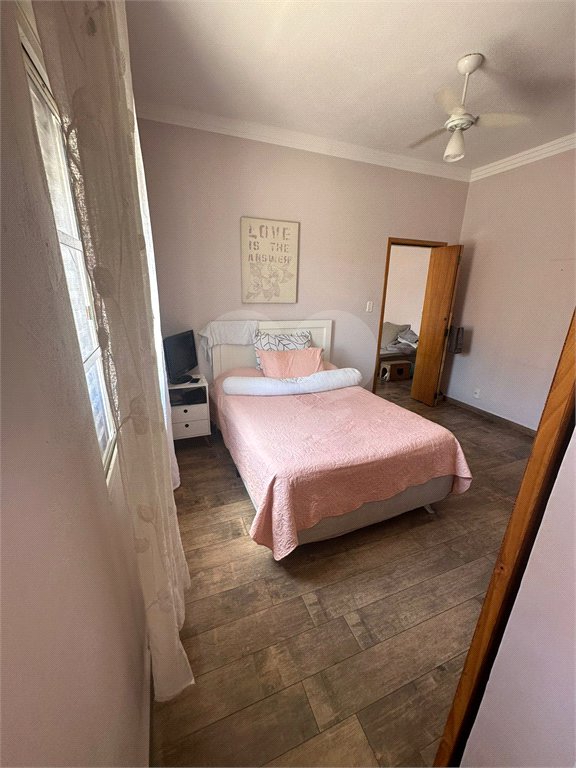 Casa à venda com 4 quartos em Chora Menino, São Paulo, SP