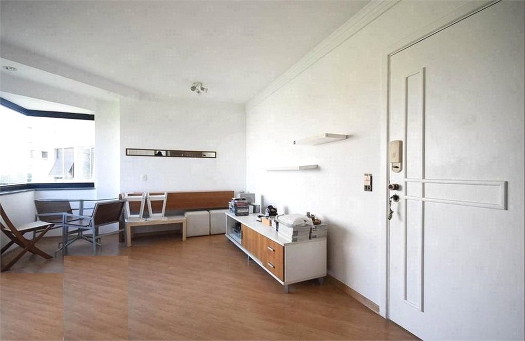 Apartamento à venda com 1 quarto em Paraíso do Morumbi, São Paulo, SP
