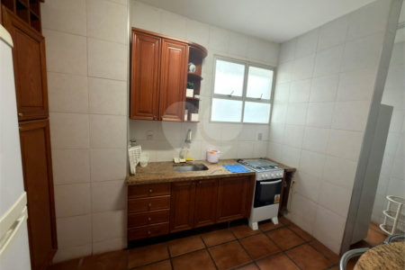 Apartamento à venda com 3 quartos, sendo 1 suíte, em Vila Nova, Cabo Frio, RJ