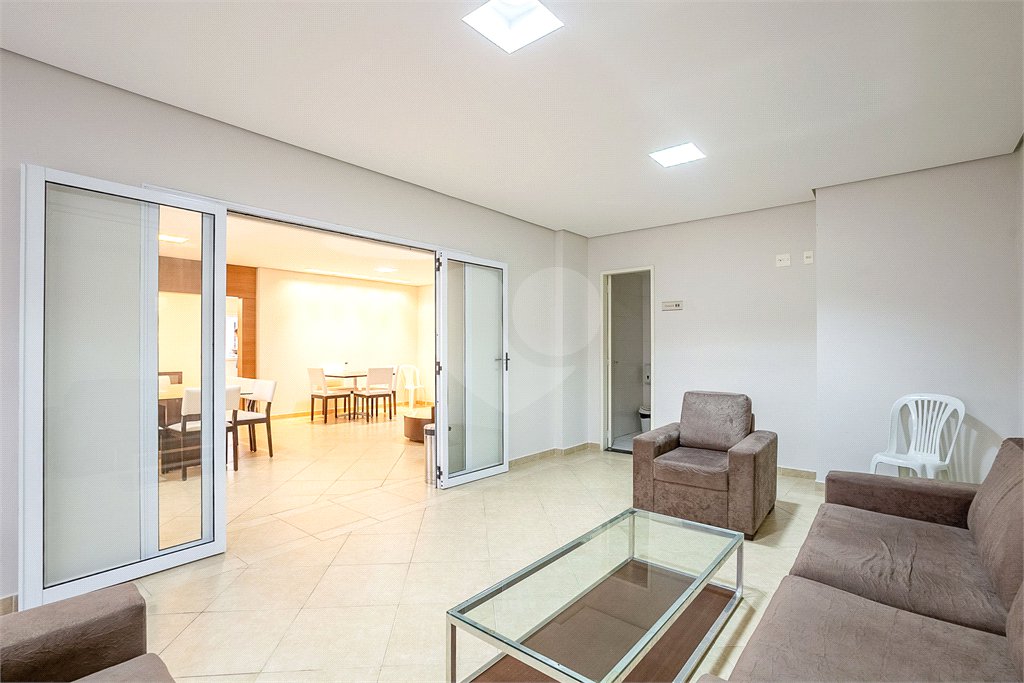 Apartamento à venda ou para alugar com 2 quartos, sendo 1 suíte, em Vila Olímpia, São Paulo, SP