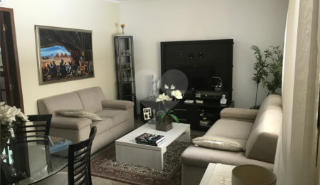Casa à venda com 3 quartos, sendo 1 suíte,  no condomínio Horto Residence, São Paulo - SP